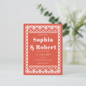 Mexican Fiesta Red Papel Picado Save the Date Ankündigungspostkarte (Stehend Vorderseite)