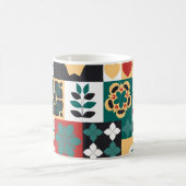 Mexican Geometric: Rot grünes Ornament. Kaffeetasse (Mittel)