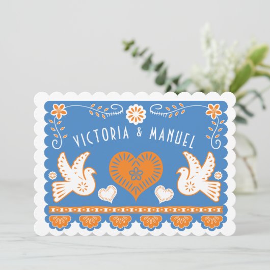 Mexican Wedding Papel Picado Einladung (Stehend Vorderseite)