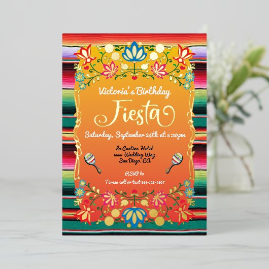 Mexikanische Fiesta-Geburtstagspartei Folieneinladung (Stehend vorne)