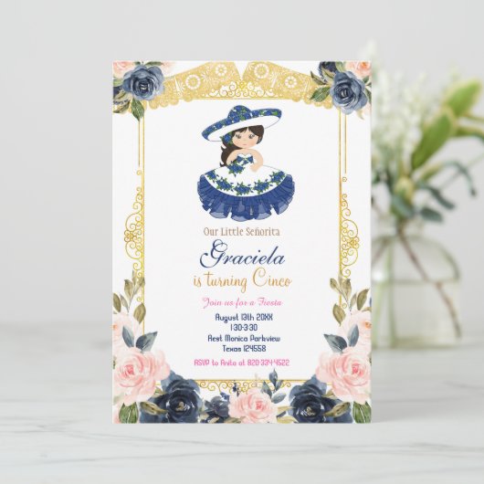 Mexikanischer Blaue Marine Girl Fiesta zum Geburts Einladung (Stehend Vorderseite)