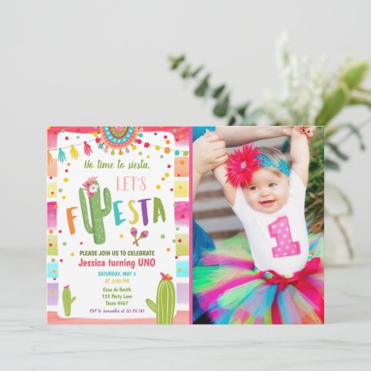 Mexikanischer Kaktus 1. Fiesta Geburtstag Einladung (Stehend Vorderseite)