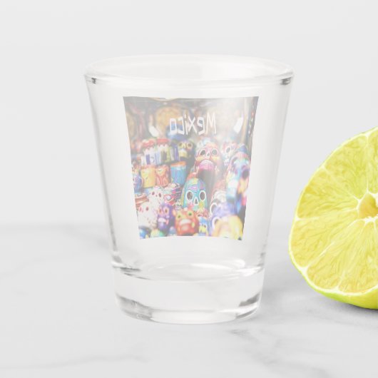 Mexiko Farbenfrohe Lichtsäulen Schnapsglas (Rückseite)