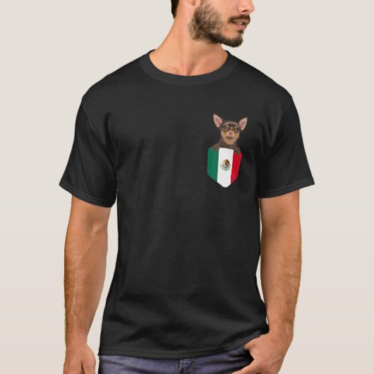Mexiko Flagge brauner Chihuahua-Hund in Tasche T-Shirt (Vorderseite)