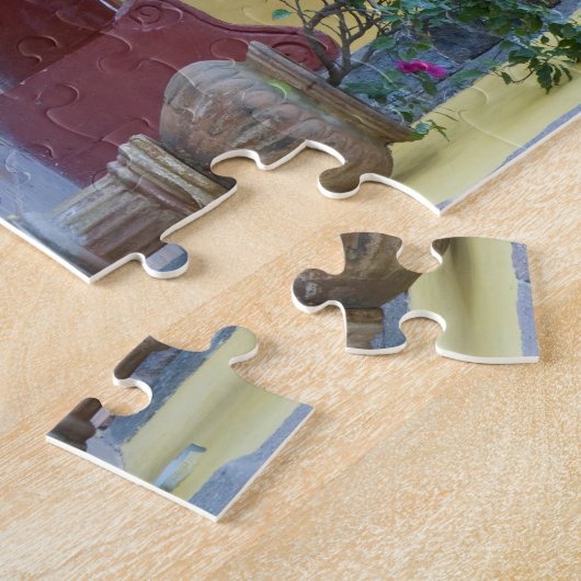 Mexiko, San Miguel de Allende, Eingang zum Archway Puzzle (Seite)