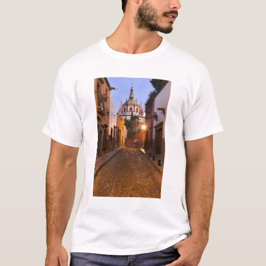 Mexiko, San Miguel de Allende. Früh T-Shirt (Vorderseite)