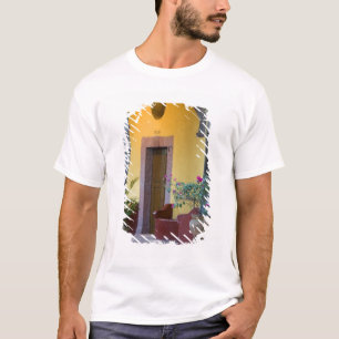 Mexiko, San Miguel de Allende, Torbogen-Eingang T-Shirt