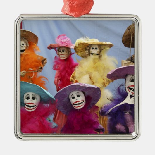 Mexiko. Skelettkatrinen, Feierlichkeiten Silbernes Ornament (Vorne)