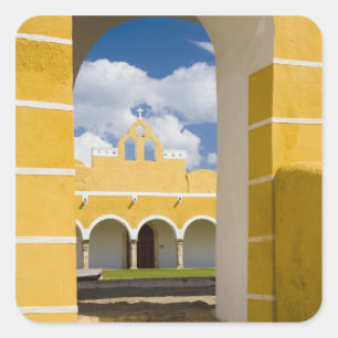 Mexiko, Yucatan, Izamal. Das Franziskanerkloster 2 Quadratischer Aufkleber