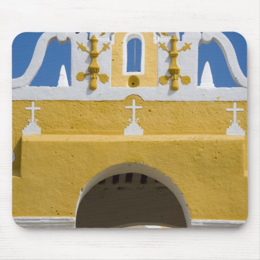 Mexiko, Yucatan, Izamal. Franziskanerkloster Mousepad (Vorne)