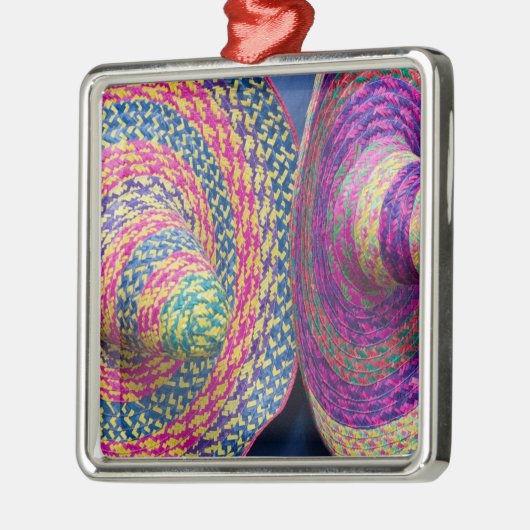 Mexiko, Yucatan, Merida, traditionelles Gewebe Silbernes Ornament (Links)