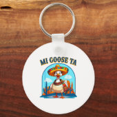 Mi Goose Ta Funny Fiesta Goose Pun Shirt Sombrero  Schlüsselanhänger (Vorderseite)
