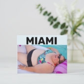 MIAMI BBW BIG BIG BIKINI MIRL AM STRAND Postkarte (Stehend Vorderseite)