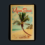 Miami Beach Florida Palm Tree Beach Vintage Reisen Magnet<br><div class="desc">Miami Beach Florida Design im Vintage Travel Stil mit einer Palme am Strand mit Ozean und Himmel.</div>