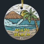 Miami Beach Florida Vintag Keramik Ornament<br><div class="desc">Miami Beach handgezeichnete Illustration mit Bergen und Meereswellen im Hintergrund. Ideal für alle,  die Miami Beach Lieben besuchen.</div>