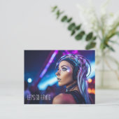 Miami EDM Rave Girl Postkarte (Stehend Vorderseite)