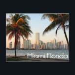 Miami Florida Skyline and Harbour At Night - USA Postkarte<br><div class="desc">Willkommen in Miami, Florida! Miami bietet ein einzigartiges multikulturelles Erlebnis in einem wunderschönen Ozean-Hintergrund. Diese lustige Postkarte bietet einen frühen Morgensonnenaufgang mit Blick auf die wunderschöne Skyline und den Hafen von Miami. Florida Travel Postkarten sind lustig und können für viele Anlässe wie: Urlaub Souvenirs Business Werbekampagnen Gruß und danke Sie...</div>