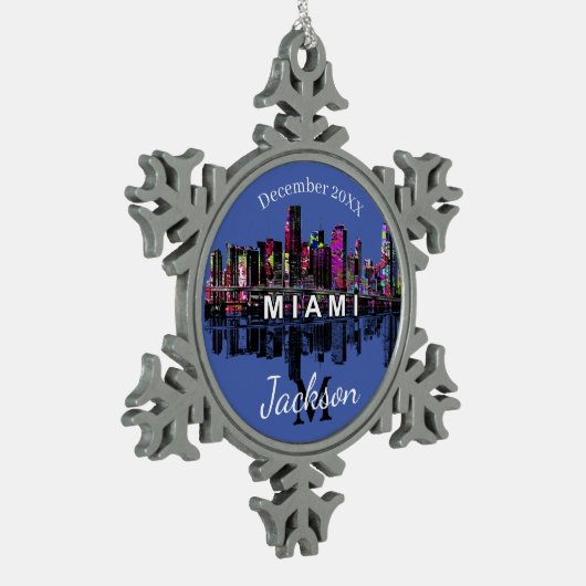 Miami in Graffiti Schneeflocken Zinn-Ornament (Links)