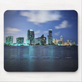 Miami-Skyline nachts mit Kalender 2011 Mousepad (Vorne)