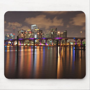 Miami-Skyline nachts - Mousepad