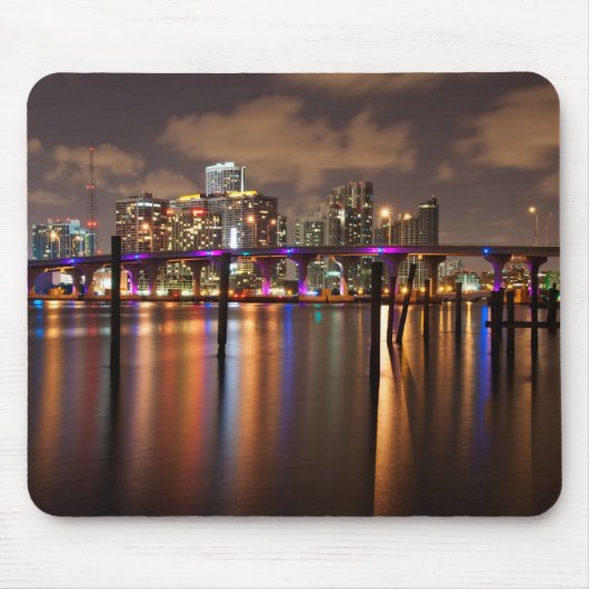 Miami-Skyline nachts - Mousepad (Vorne)
