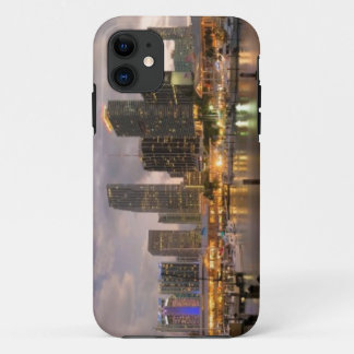MiamifinanzSkyline an der Dämmerung Case-Mate iPhone Hülle