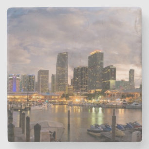 MiamifinanzSkyline an der Dämmerung Steinuntersetzer