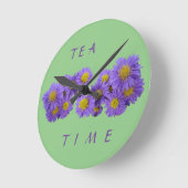 Michaelmas Daisy Cust. grüne Acrylmauer Runde Wanduhr (Winkel)