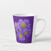 Michaelmas Daisy Cust Lila Latte Tasse (Rechts)