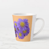 Michaelmas Daisy Cust Orange Latte Tasse (Rechts)
