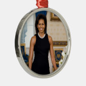 Michelle Obama Ornament Aus Metall (Rechts)