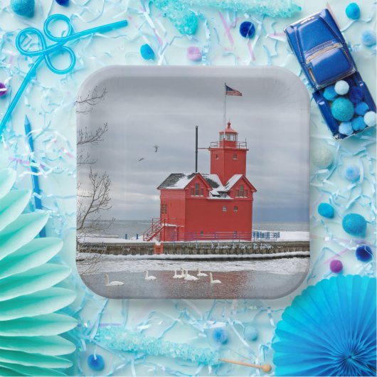Michigan Big Red Lighthouse mit Winter Swans Pappteller (Party)