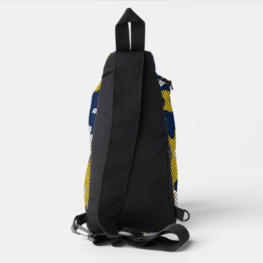 Michigan Navy & Maize Camo Printed Crossbody Bag (Rückseite)