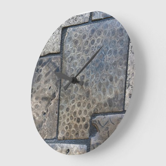 Michigan Petoskey Fliesendesign Große Wanduhr (Winkel)