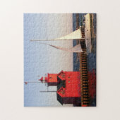 Michigan Red Lighthouse mit Segelboot Puzzle (Vertikal)