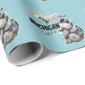 Michigan-Silhouette mit Petoskey-Steinen gefüllt Geschenkpapier (Rolleneckpunkt)