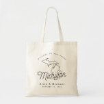 Michigan Wedding Welcome Tote Bag Tragetasche<br><div class="desc">Diese Tasche in Michigan ist der ideale Ort,  um die Gäste der Stadt zu Ihrer Hochzeit willkommen zu heißen! Packen Sie es mit lokalen Goodies für ein extra lustiges Willkommenspaket.</div>