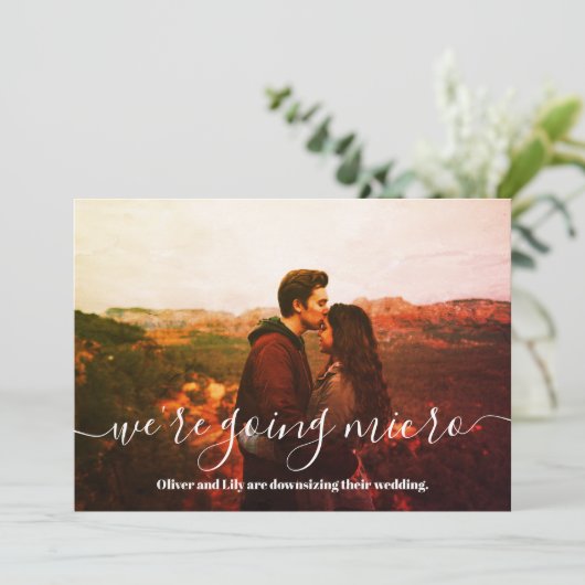 Micro Wedding Downsize Foto Einfache Skripte Ankündigung (Stehend Vorderseite)