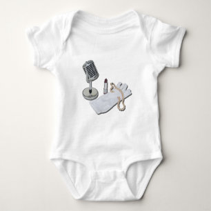 MicrophoneWhiteGlovesPearlsLipstick082611 Baby Strampler
