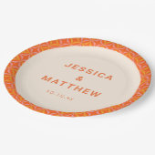 Mid Century Modern Orange Geometric Custom Wedding Pappteller (Schrägansicht)
