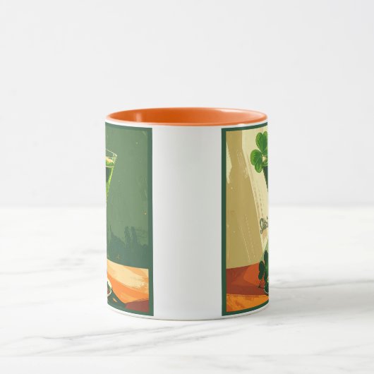 Mid Century Modern Shamrock Martini Sláinte!  Tasse (Zentrum)