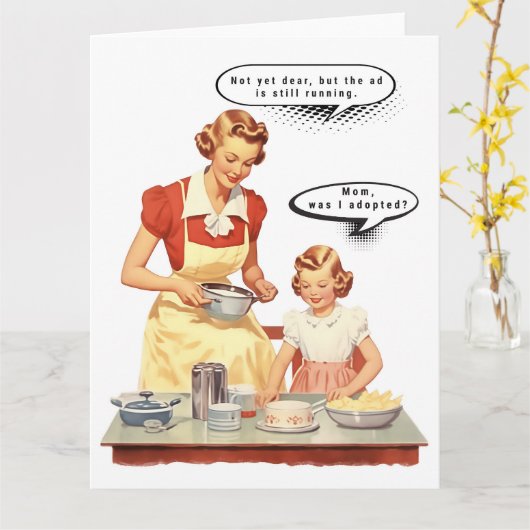 Mid-Century Mother and Daughter with Funny Caption Karte (Gelbe Blume)