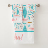 Mid Century Pink Catamaran Badhandtuch Set (Insitu)