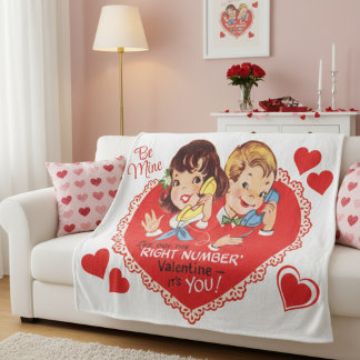 Mid-Century Vintage Retro Boy Girl Valentine's Day Fleecedecke
