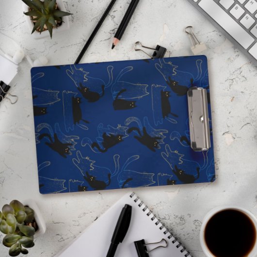 Midnight Black Cats– modern minimal Pattern Klemmbrett