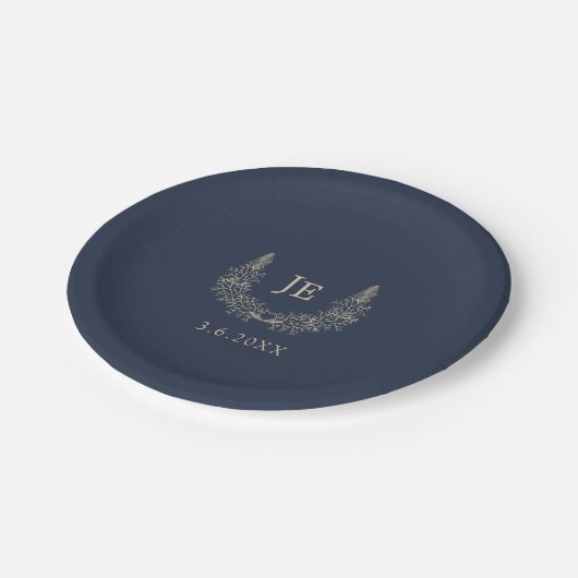 Midnight Blue and Gold Initials Wedding Pappteller (Schrägansicht)