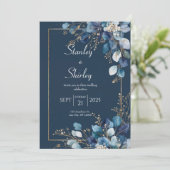 Midnight Blue Eucalyptus Wedding Einladung (Stehend Vorderseite)