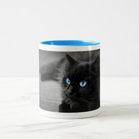 Midnight Blue Eyes — Schwarze Katze Kaffeetasse (Mittel)