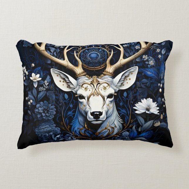 Midnight Celestial Floral Gothic Deer  Dekokissen (Vorderseite)