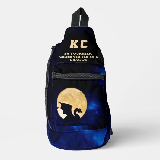 Midnight Dragon Minimalist Initials Back to School Crossbody Bag (Vorderseite)